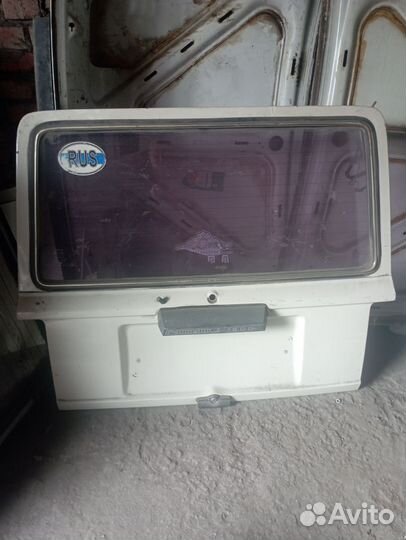 Дверь ваз 2104