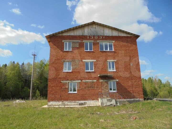 Здание, 1654 м²