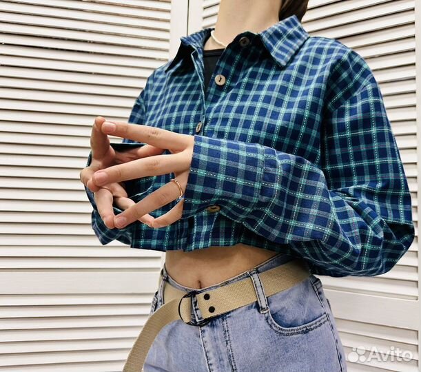 Рубашка для девочки укороченная