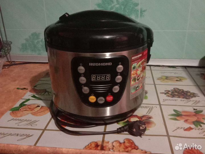 Мультиварка redmond