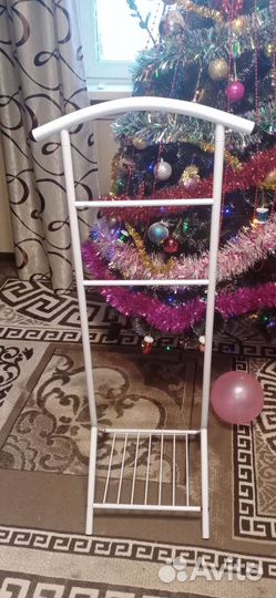 Вешалка для одежды метал