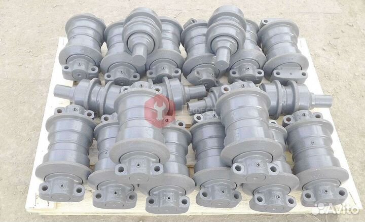 Каток поддерживающий Komatsu PC300-8