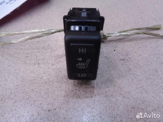 Кнопка обогрева сидений задняя левая Infiniti M Y