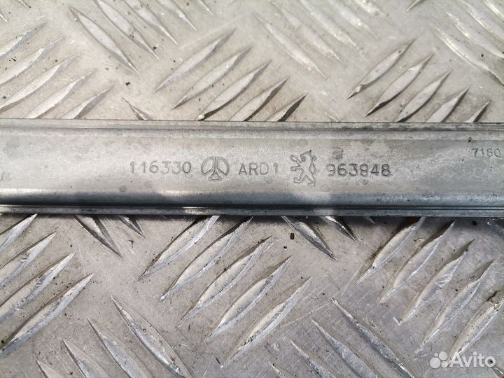 Стеклоподъемник электрический задний правый 9224A4