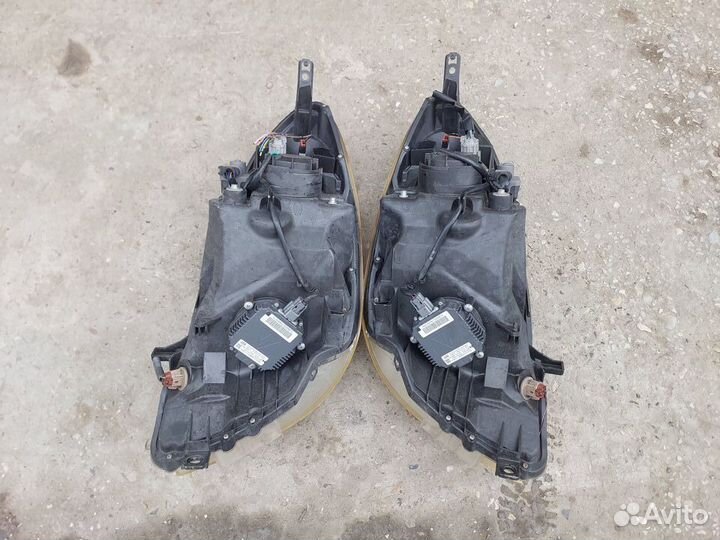 Фара ниссан нот,ноут 11,ксенон