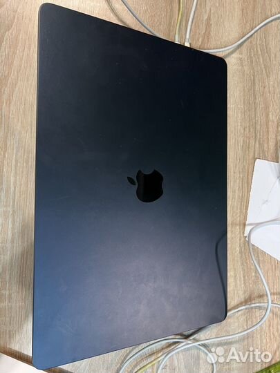 Apple macbook air 15 m2