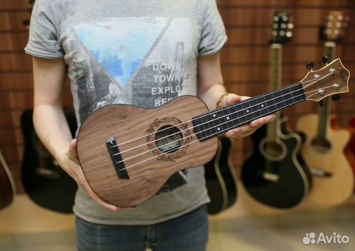 Гавайская гитара. Укулеле