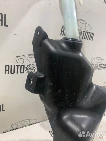 Бачок омывателя Chevrolet Cruze J300 Z18XER 2011