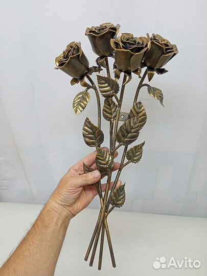 Кованые изделия. Розы. Вазы. Подсвечники. Сувениры