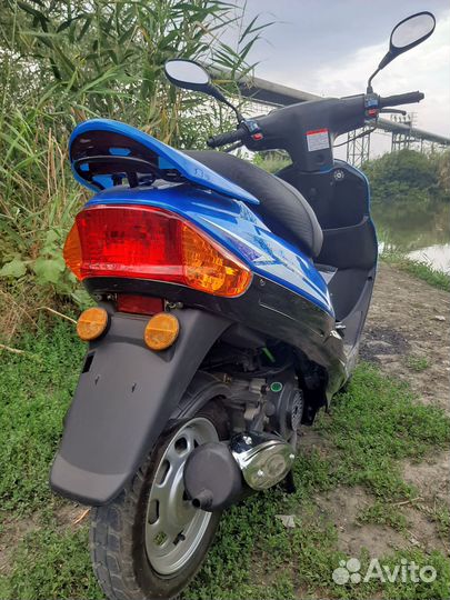 Скутер рейсер метеор 50