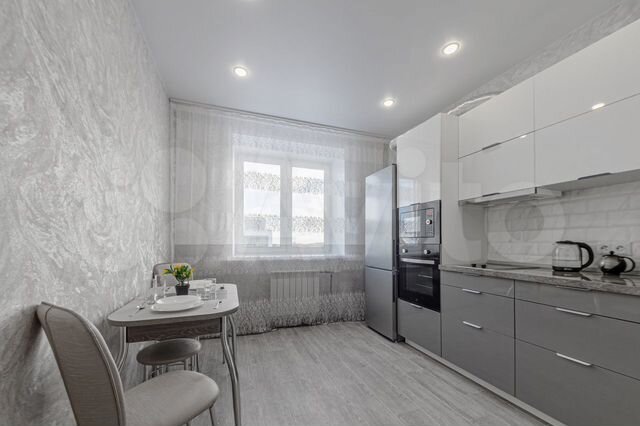 1-к. квартира, 42 м², 9/9 эт.