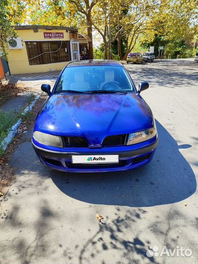 Mitsubishi Carisma 1.6 МТ, 2002, 350 000 км