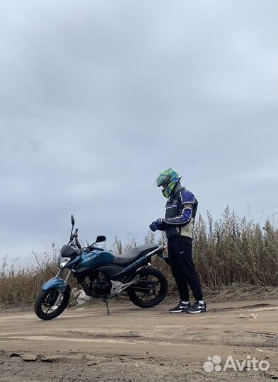 Мотокуртка кожаная мужская