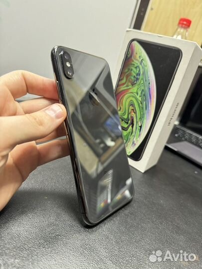 iPhone Xs Max, 64 ГБ