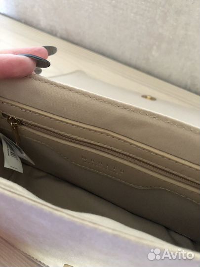 Сумка с ремешком