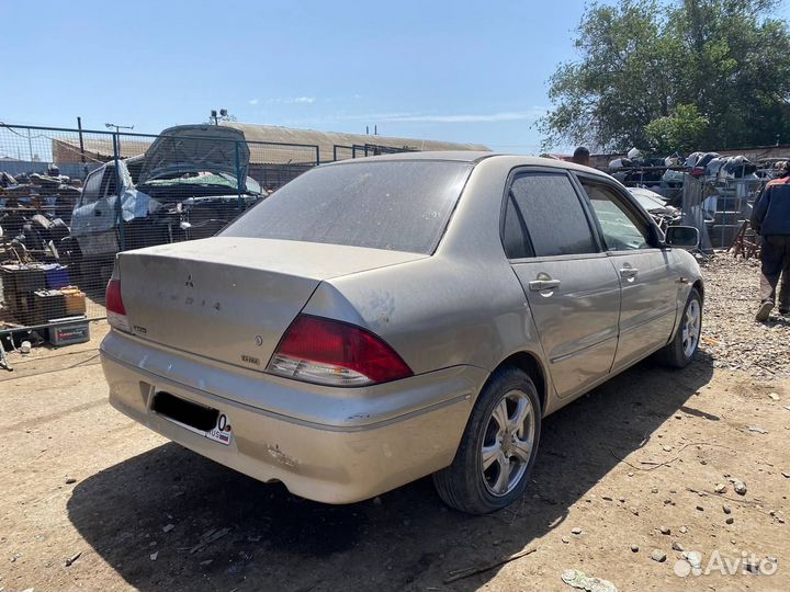 Mitsubishi Lancer Cedia в разбор на запчасти