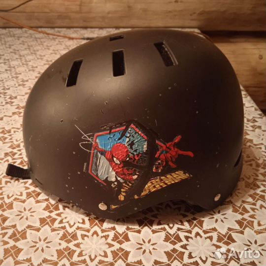 Детский защитный шлем