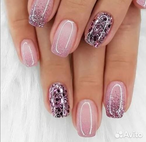 Маникюр, педикюр, наращивание ногтей