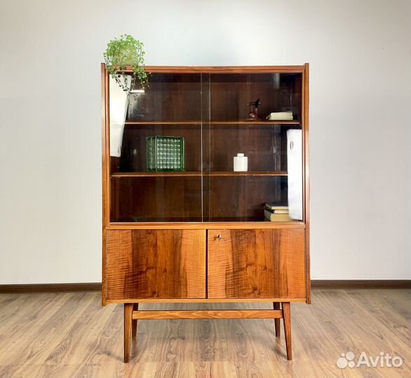Винтажный книжный шкаф стеллаж mid century modern