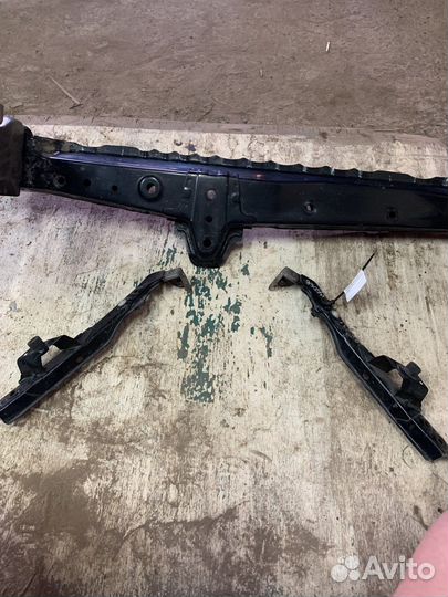 Балка поперечная toyota rav4, aca31, 3поколение