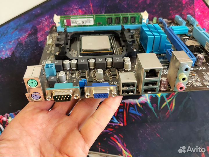 Asus M5A78L-M + FX 4100 + 4gb