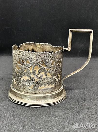 Подстаканник серебряный 84