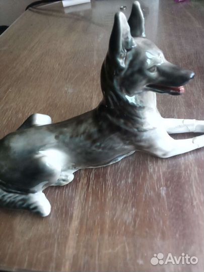 Статуэтка Овчарка лежит