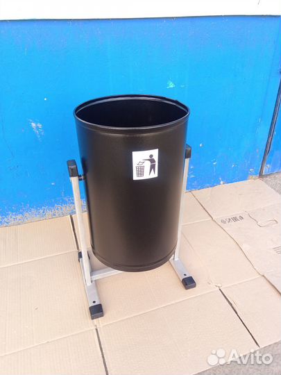 Урна металлическая уличная