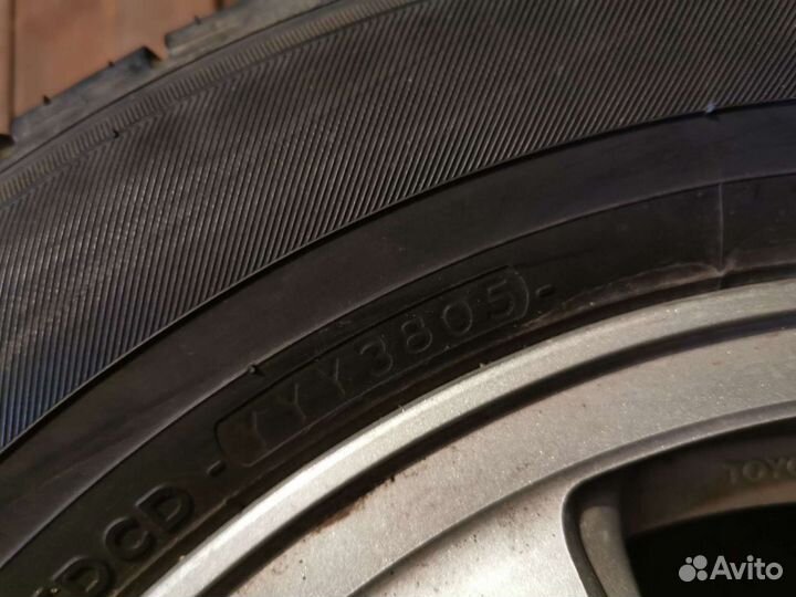 R15 Yokohama BluEarth Ecos ES31 205/60, PCD 5x114.3 DIA 60.1