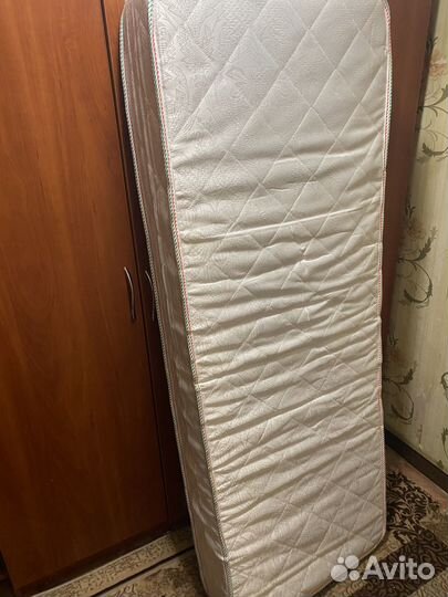 Матрас бу 165/60