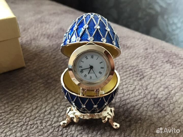 Яйцо Фаберже часы