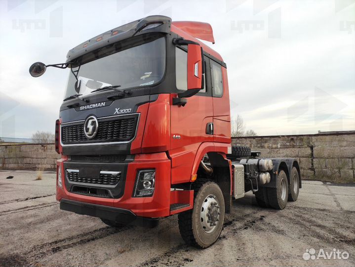 Shacman (Shaanxi) SX42584W324C, 2024