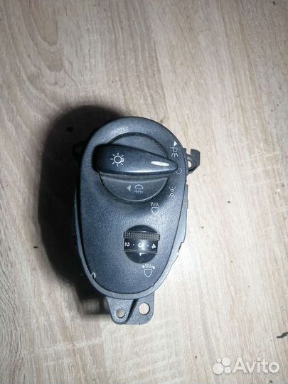 Блок управления светом Ford Focus 1