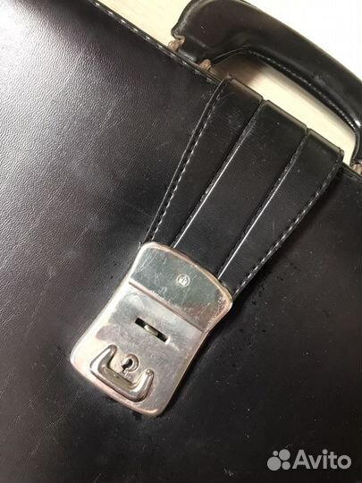 Мужской кожаный портфель