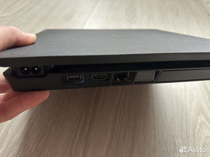 Sony playstation 4 slim, 2 джойстика, 120 игр