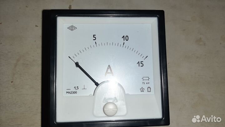 Транзисторы кт827А. Прибор М42300