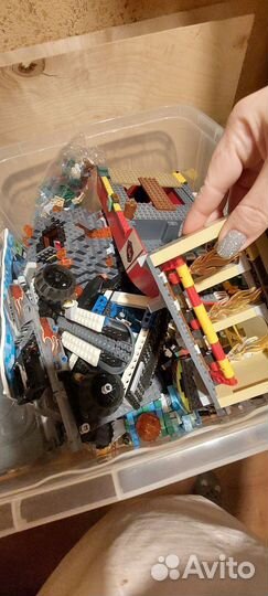 Lego контейнер