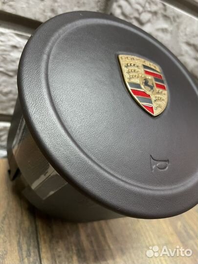 Porsche Cayenne 958 Подушка безопасности в руль