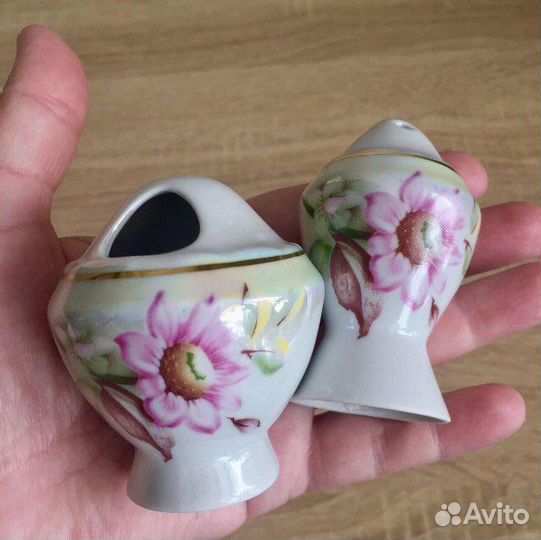 Солонка и перечница. Фарфор СССР