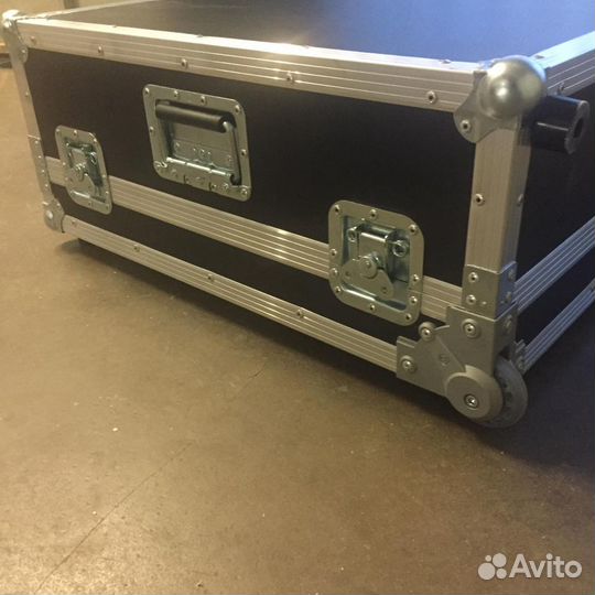 Кейс под Аllеn&Неаth QU-24 из пластика с колёсами