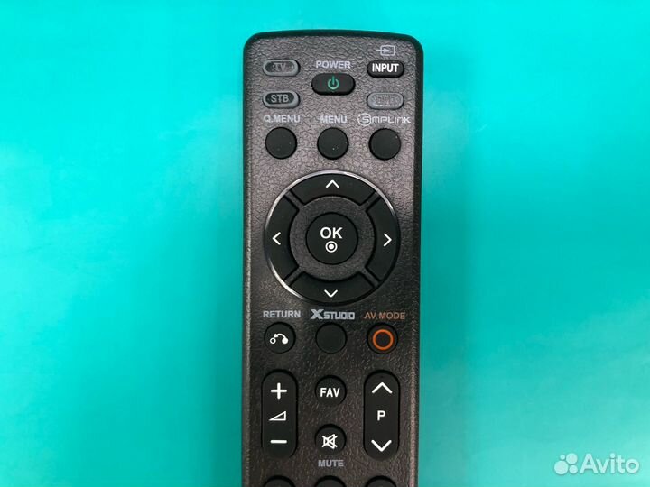 Универсальный пульт для телевизора LG RM-D757 нов