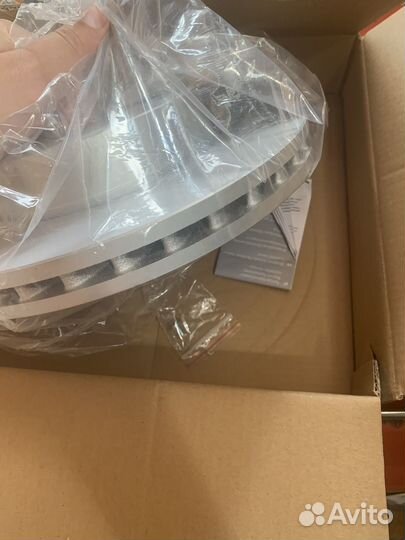 Тормозные диски Mercedes w204,w212