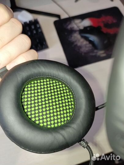 Игровые наушники с микрофоном