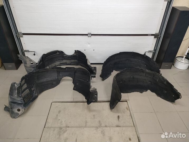 Подкрылки оригинальные Лексус RX350