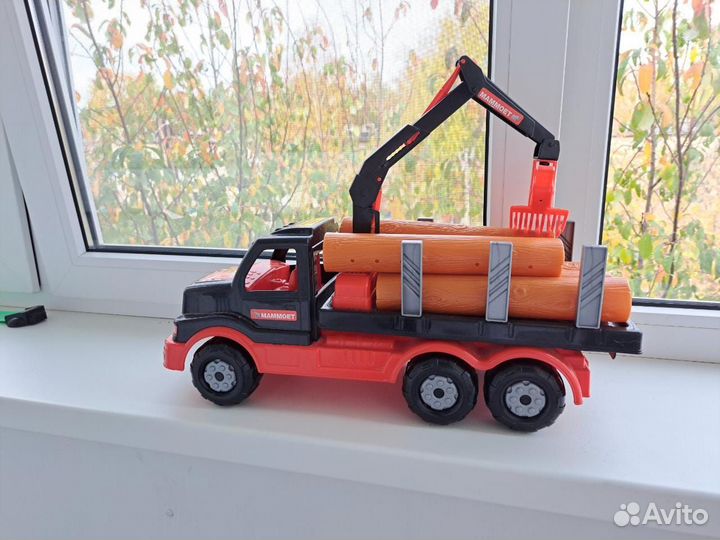 Детские игрушки