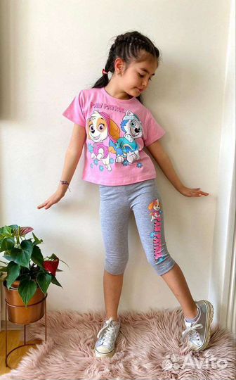 Костюм для девочки новый 110, 128