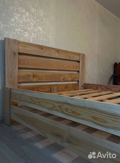 Кровать двухспальная