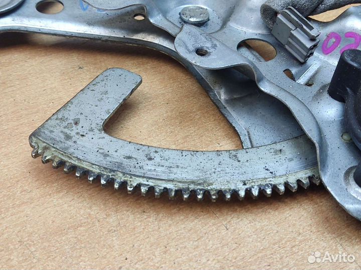 Стеклоподъёмник задний левый, Volvo 960