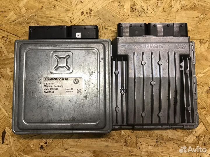 Блок управления двигателем BMW S65 M3 E90 E92