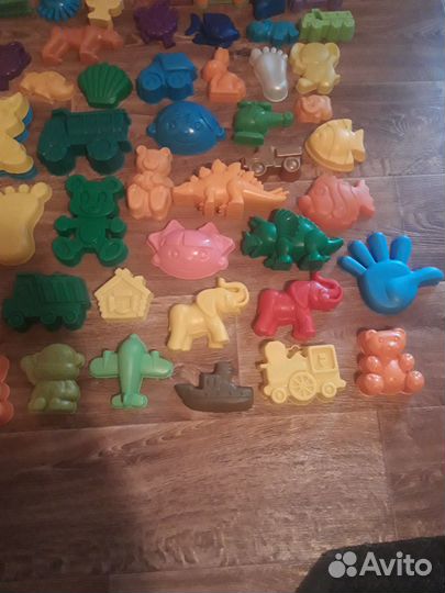 Формочки для выпечки и песка